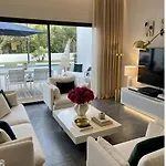 Villa Sheilanu - Cala Rossa -