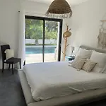 Sheilanu - Cala Rossa - * Lecci