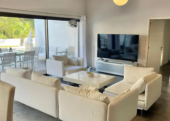 Sheilanu - Cala Rossa Lecci