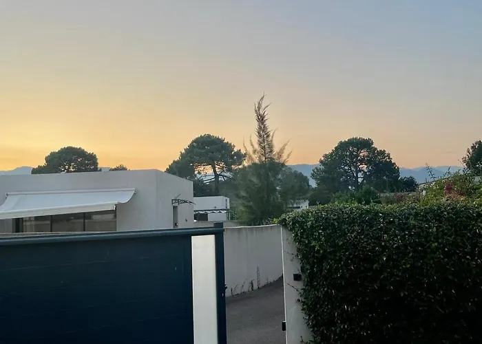 Sheilanu - Cala Rossa Lecci