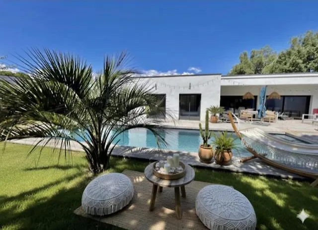 Sheilanu - Cala Rossa Villa Lecci