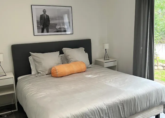 Sheilanu - Cala Rossa -